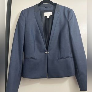 Boss - Hugo Boss - Navy Blazer with Black accent and silver closure - size 4